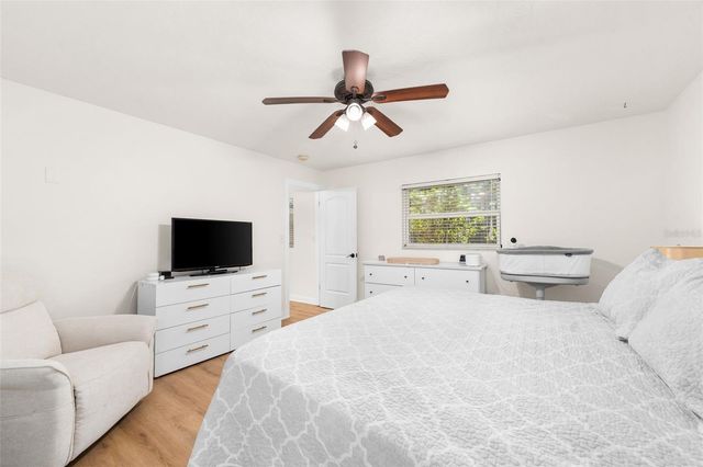 1909 SW 48TH AVENUE, Gainesville, FL 32608