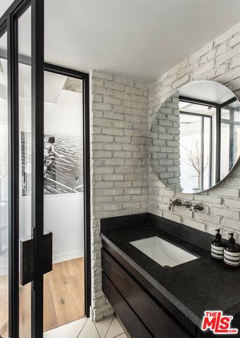 818 N Doheny Drive 1103, West Hollywood, CA 90069