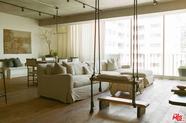 818 N Doheny Drive 1103, West Hollywood, CA 90069
