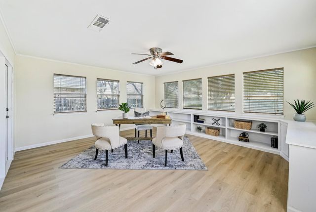 10104 Aspen ST, Austin, TX 78758