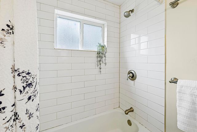 10104 Aspen ST, Austin, TX 78758