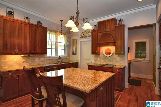 66 BURNHAM STREET, Birmingham, AL 35242