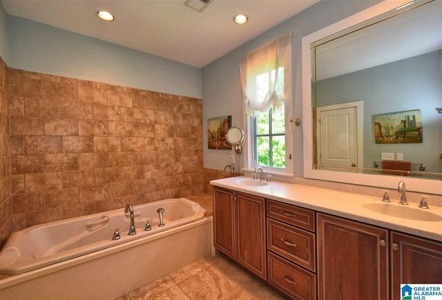 66 BURNHAM STREET, Birmingham, AL 35242