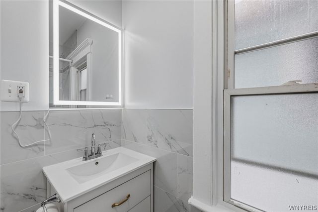258 Laurel Street, Buffalo, NY 14208