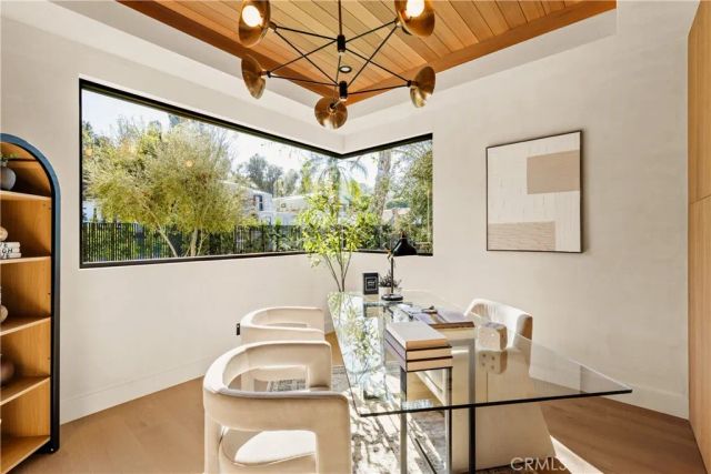 12753 Halkirk Street, Studio City, CA 91604