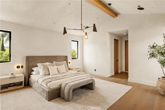 12753 Halkirk Street, Studio City, CA 91604