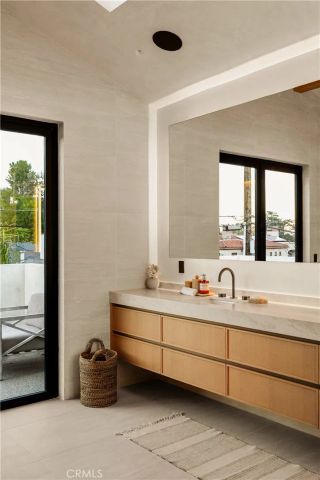 12753 Halkirk Street, Studio City, CA 91604