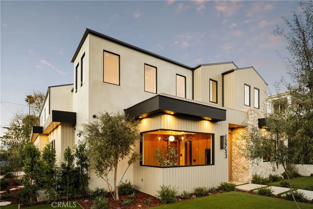 12753 Halkirk Street, Studio City, CA 91604