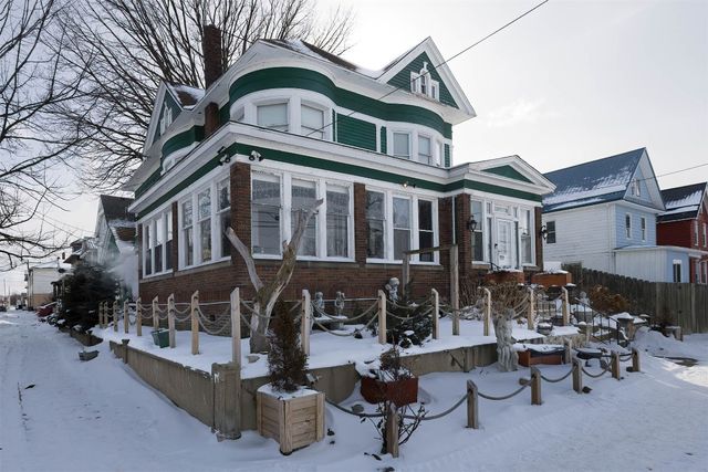 261 E 8TH Street, Erie, PA 16503