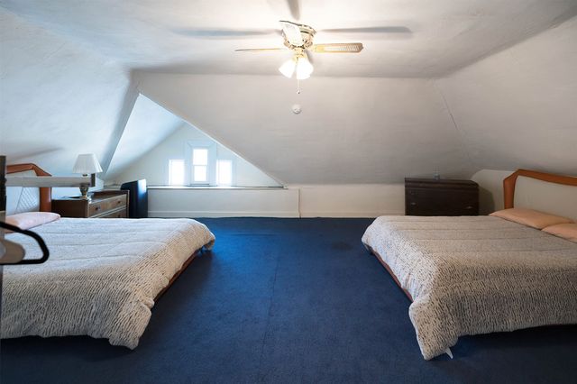 261 E 8TH Street, Erie, PA 16503