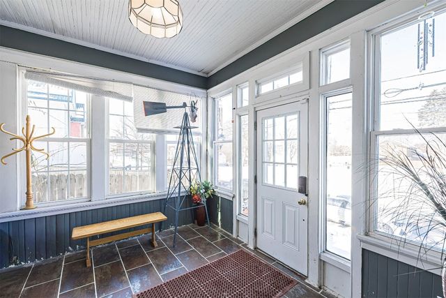 261 E 8TH Street, Erie, PA 16503