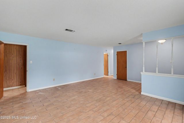 2176 Atkinson Road, Biloxi, MS 39531