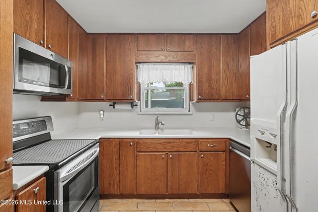 2176 Atkinson Road, Biloxi, MS 39531