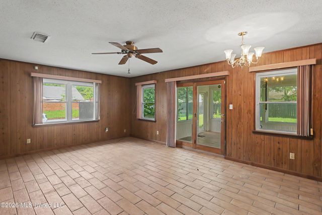 2176 Atkinson Road, Biloxi, MS 39531