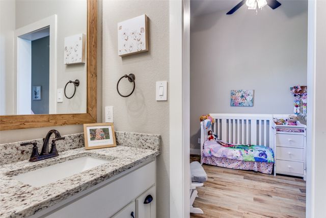 4001 Overlook Way, Weatherford, TX 76085