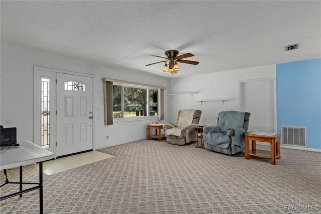 9617 E Southgate Drive, Inverness, FL 34450