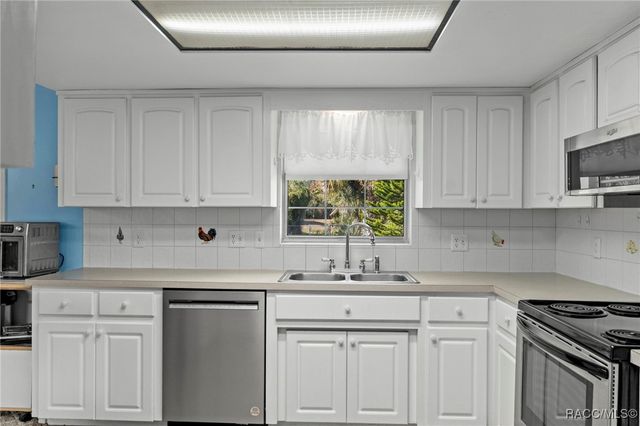 9617 E Southgate Drive, Inverness, FL 34450