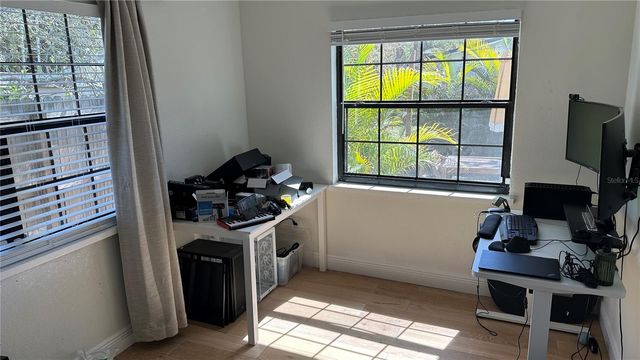 1232 48TH AVENUE N, St Petersburg, FL 33703