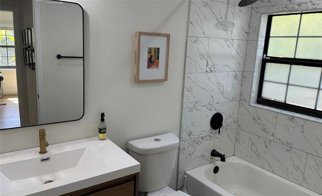 1232 48TH AVENUE N, St Petersburg, FL 33703