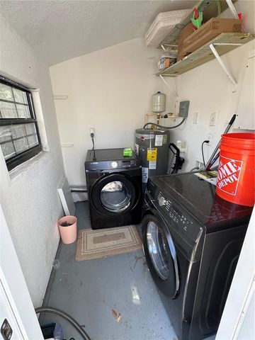 1232 48TH AVENUE N, St Petersburg, FL 33703