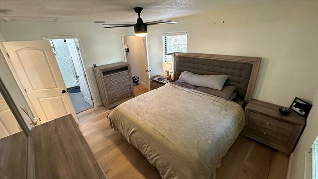 1232 48TH AVENUE N, St Petersburg, FL 33703