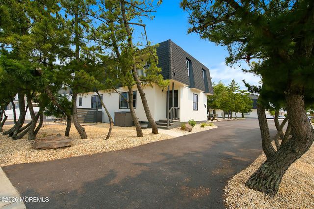 75 Grand Central Avenue 2, Lavallette, NJ 08735