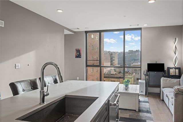 350 Oliver 1103, Downtown Pgh, PA 15222