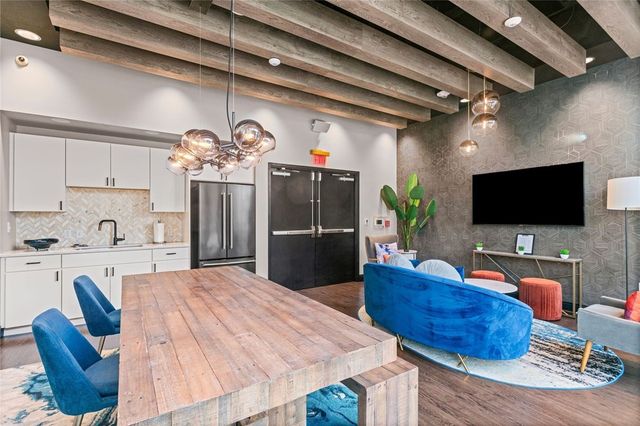 350 Oliver 1103, Downtown Pgh, PA 15222