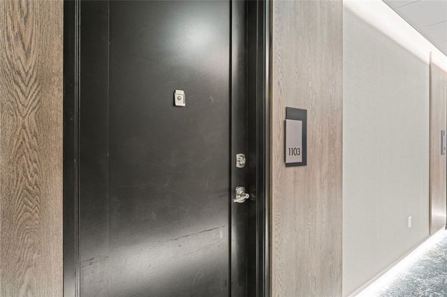 350 Oliver 1103, Downtown Pgh, PA 15222