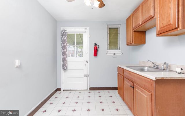 3243 KENTUCKY AVE, Baltimore, MD 21213