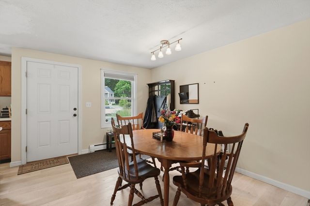 212 Bayberry Hill Lane 212, Leominster, MA 01453