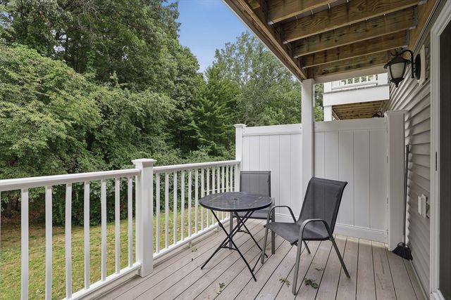 212 Bayberry Hill Lane 212, Leominster, MA 01453