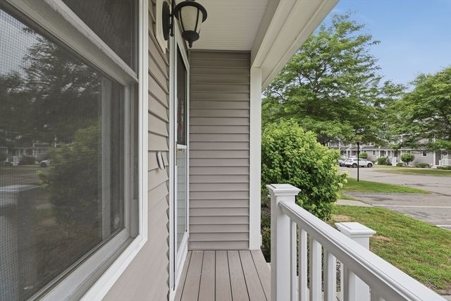 212 Bayberry Hill Lane 212, Leominster, MA 01453
