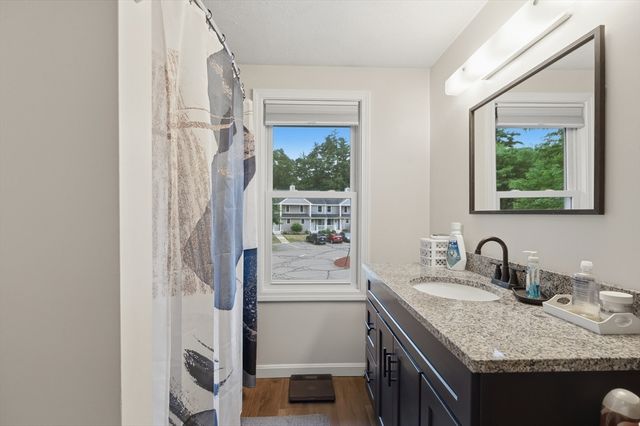 212 Bayberry Hill Lane 212, Leominster, MA 01453