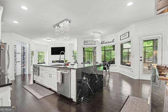327 Amy Way, Atlanta, GA 30349