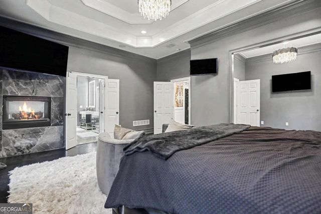 327 Amy Way, Atlanta, GA 30349
