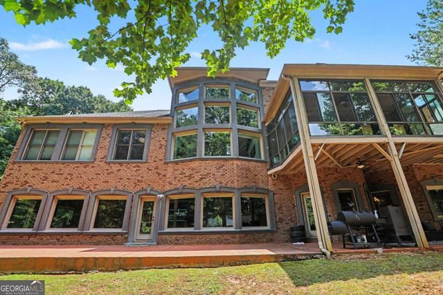 327 Amy Way, Atlanta, GA 30349