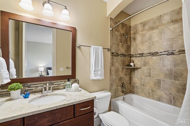 6103 W Founders Dr., Eagle, ID 83616