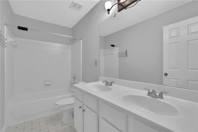 440 Chippenham Court, Alpharetta, GA 30005