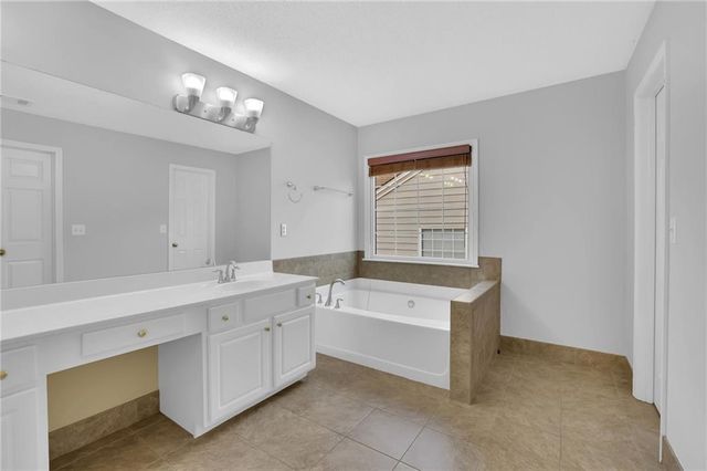 440 Chippenham Court, Alpharetta, GA 30005