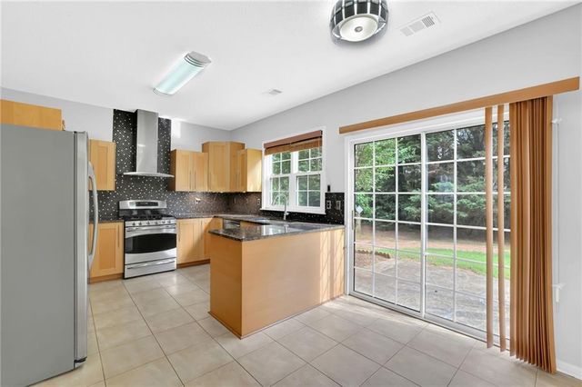 440 Chippenham Court, Alpharetta, GA 30005