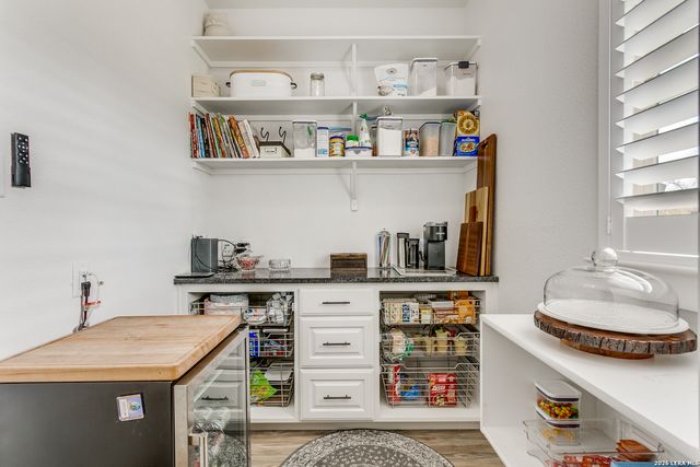 220 Cibolo Ridge, La Vernia, TX 78121