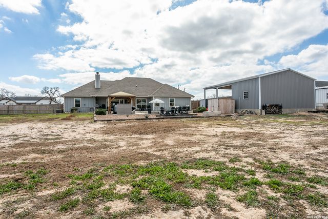 220 Cibolo Ridge, La Vernia, TX 78121
