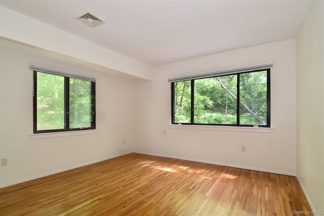 400 Birch Lane 400, Irvington, NY 10533
