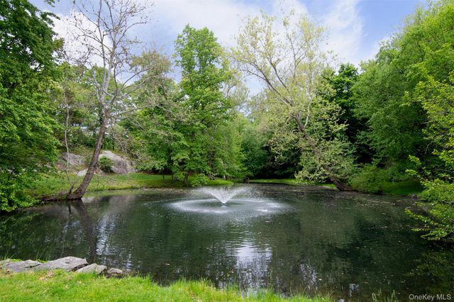 400 Birch Lane 400, Irvington, NY 10533