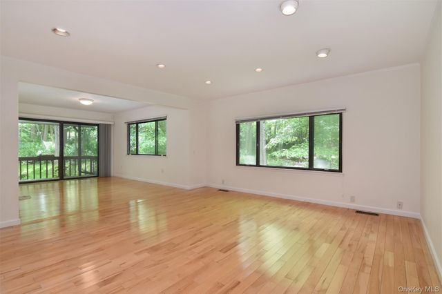 400 Birch Lane 400, Irvington, NY 10533