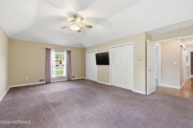 17 Church Lane, Manalapan, NJ 07726