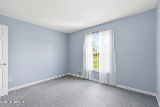 17 Church Lane, Manalapan, NJ 07726