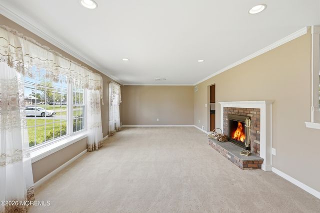 17 Church Lane, Manalapan, NJ 07726