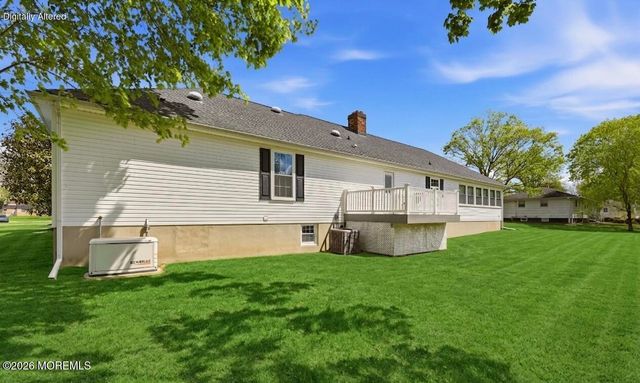 17 Church Lane, Manalapan, NJ 07726